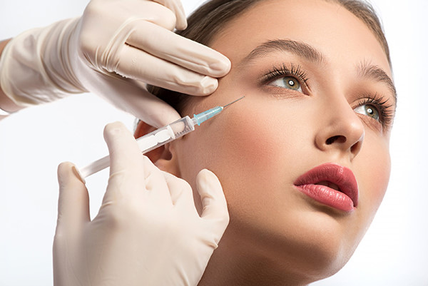 Filler là chất làm đầy được tiêm vào dưới da